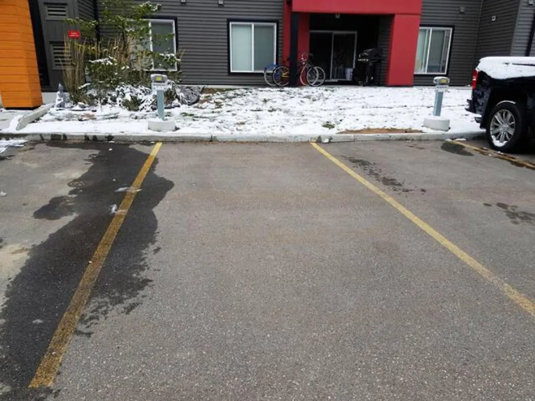 Executive Winderemere Condo I Secure Ug Parking I Wifi! Edmonton 0*,  Canada